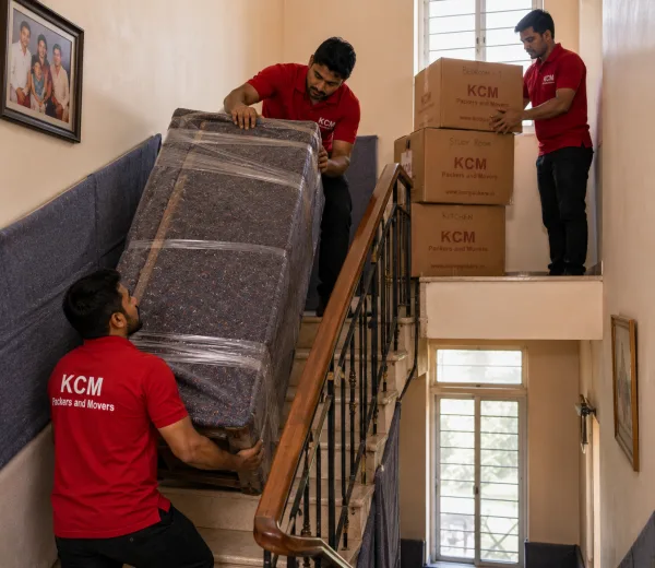 KCM crew handling a home move in Sector 37 Noida